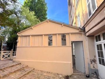 Appartement 2 pièces 83 m²