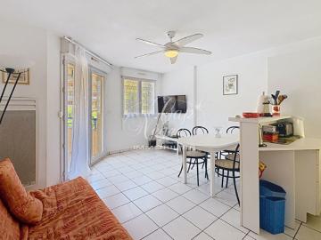 APPARTEMENT T2 AVEC PARKING À VENDRE EN CENTRE VILLE DE...