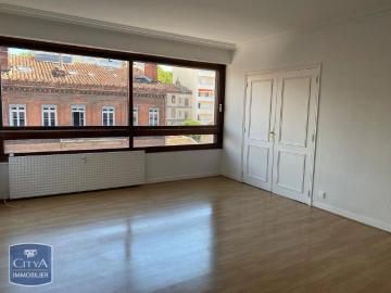 Appartement à louer 2 pièces 53.1m²