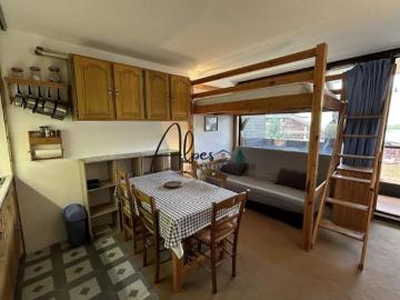 Appartement belle vue, skis aux pieds