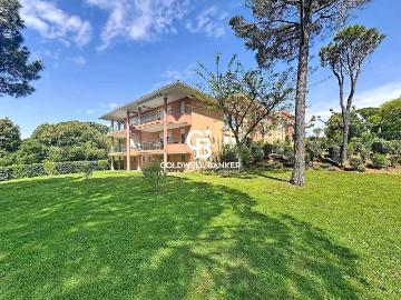 Appartement de luxe 2 chambres en vente à Saint Raphaël,...