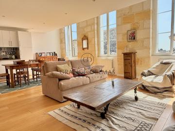 Appartement duplex immeuble pierre SAINT BRUNO
