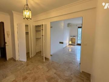Appartement en vente à Fontenay sous Bois, Île de...
