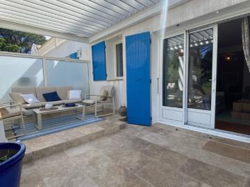 Appartement entièrement rénové Saint Raphael 2 pièce s 39 m2