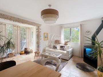APPARTEMENT RÉNOVÉ PROCHE CENTRE & PORT EN REZ DE...