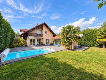 Archamps Maison familiale haut standing de 210 m² avec...