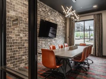 Arsenal 201 Studio Apartment for Rent at 147 39th St,...