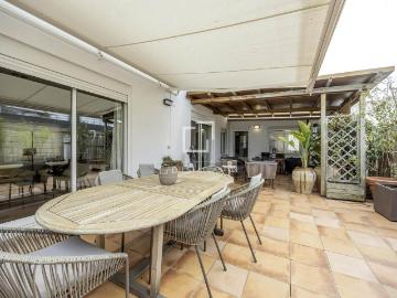 Atico de alto standing de 223 m2 en venta Valencia,...