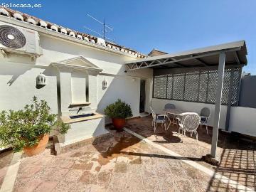 Ático Dúplex de Lujo con Terraza Privada en Calle Compas...