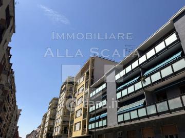 Attico, mansarda in Affitto in Via Cadibona a Milano
