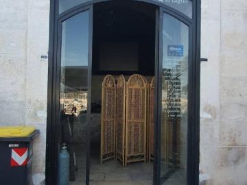Attività / Licenza in vendita a Trani BT