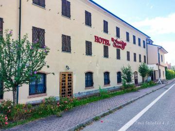Attività / Licenza in vendita a Agliano Terme AT