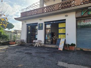 Attività / Licenza in vendita a Fonte Nuova RM