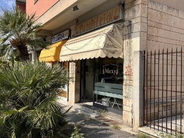 Attività / Licenza in vendita a Genova GE