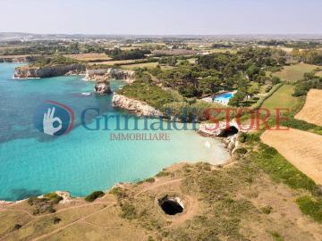Attività / Licenza in vendita a Otranto LE