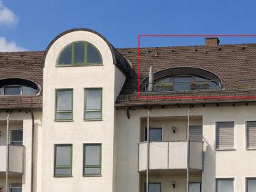 Attraktive 2 Zimmer Wohnung mit Dachloggia, Aufzug und...
