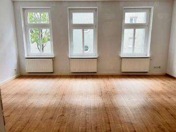 AUFGEPASST! Tolle 1 Raumwohnung mit Einbauküche!