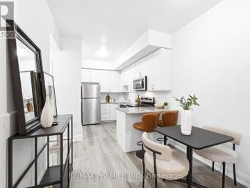 B1401 5 Highway 7 Road, Vaughan, ON, L4L 0J1 townhouse...