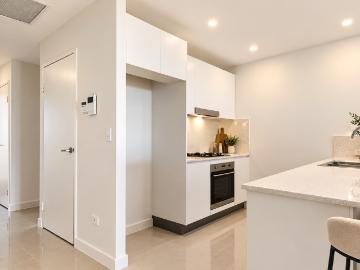 B716/299 309 Old Northern Road, Castle Hill, NSW 2154...