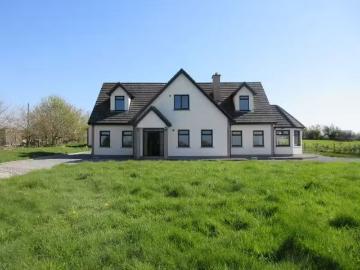 Ballycreggan, Kiltoom, Athlone, Co. Roscommon, N37PT63...