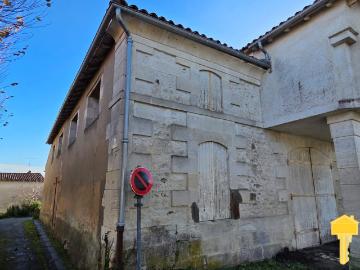 Bâtiment à aménager 157 m2, Lorignac