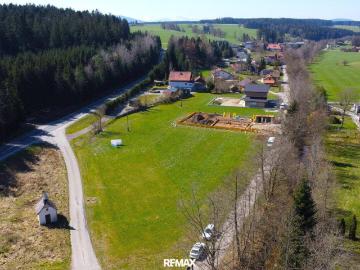 Baugrund nahe Straßwalchen: GSt. 8 608m²