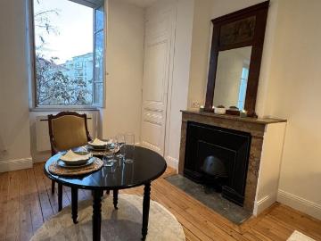 Beau studio meublé de 24m2 refait à neuf Lyon 8