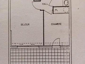 Beau T2 meublé 31m² avec grande terrasse 15m²