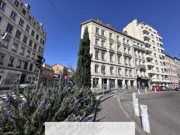 BEAU T3 LYON 9EME/ RUE MARIETTON