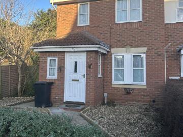 Beaumont Way, Maldon CM9 3 bed semi detached house to...