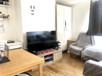 Beautiful 2 Bed Flat/Private Balcony–Deptford