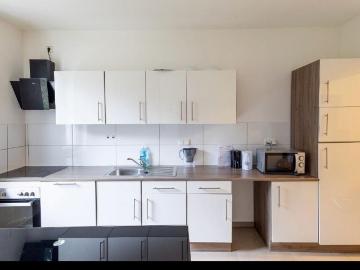 Beautiful and perfect suite with nice city view,...