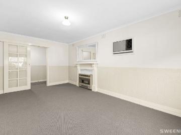 Beautifully presented three bedroom home in quiet...