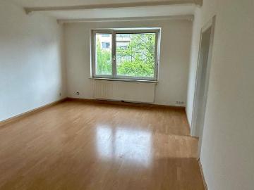 Behagliche 2 Zimmer Wohnung in der Karl Adrian Straße