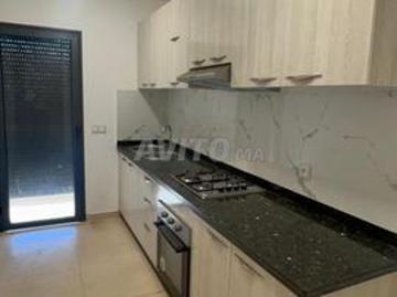 Bel appartement à charaf