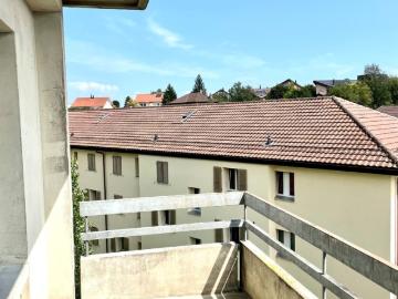 Bel appartement de 2 pièces, entièrement rénové, situé...