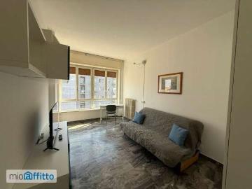 Bilocale arredato Chiesa rossa, cermenate, ripamonti