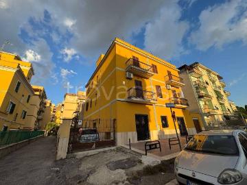 Bilocale in vendita a Roma via giuseppe rosati, Tor...