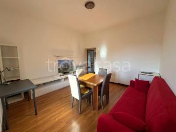 Bilocale in vendita a Roma via dei Baldassini, 23,...