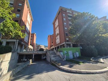 Box / Garage in vendita a Terni TR