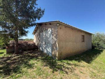 Box / Garage in vendita a Narni TR