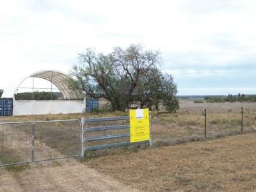 Blank Canvas with Big Potential 3 Acres in Aubigny!