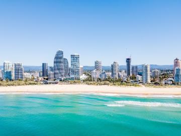 Broadbeach Holiday Resort Featuring a Stylish 3 Bedroom...