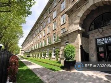 Bromyard House, London, W3 2 bed flat to rent £2,250 pcm...