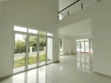 Brand New 3 Storey Completed with CCC Bungalow TTDI KL...
