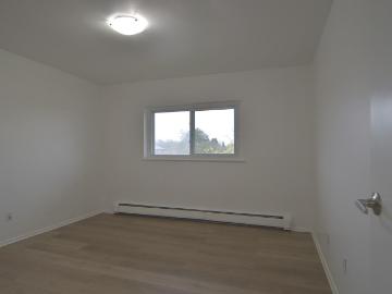 Brant Apartments 3 Bedroom Apartment for Rent at 4,6,8...
