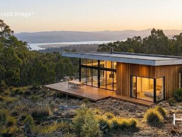 Breathtaking Views, Total Privacy & Just 20 Minutes to...