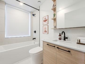Bridge 3 Bedroom Apartment for Rent at 1060 Eastern Ave,...