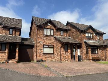 Brierie Hills Court, Johnstone PA6 3 bed link detached...
