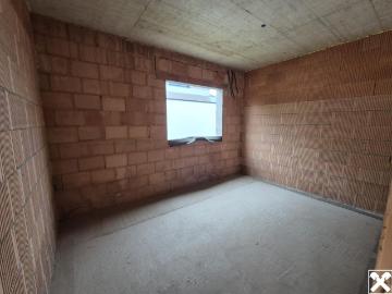 Bungalow mit Garage im Rohbauzustand nach Ihren Ideen...